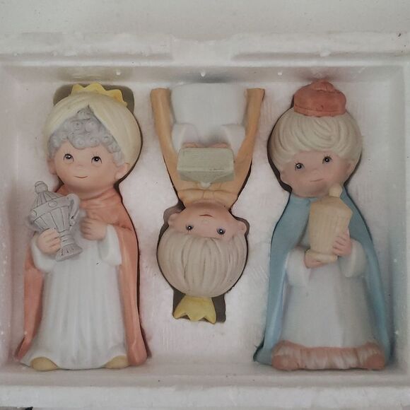 Vintage 1970s Homco 7 Pc Children Christmas Nativity Set #5502 & #5503 - Picture 4 of 7